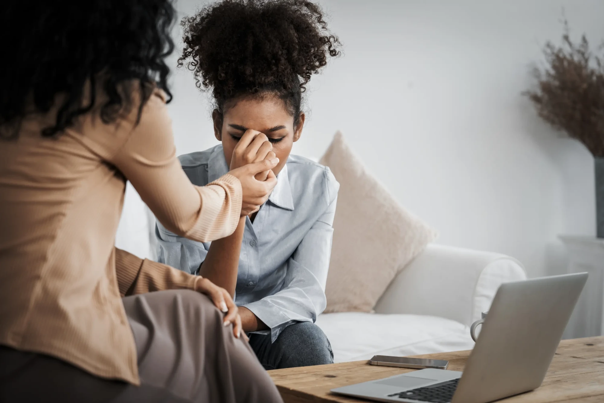 sad-ptsd-woman-patient-crucial-therapy-mental-health-with-psychologist-depression-grief-after-life-failure-frustrated-trauma-young-woman-talking-psychologist-about-emotion-clinic